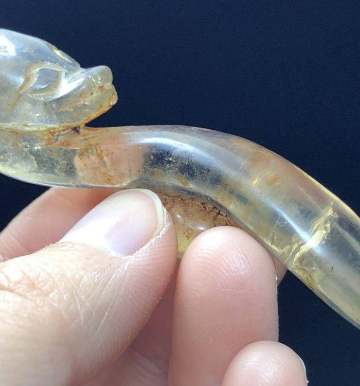 精品 汉代 水晶龙钩一件图4