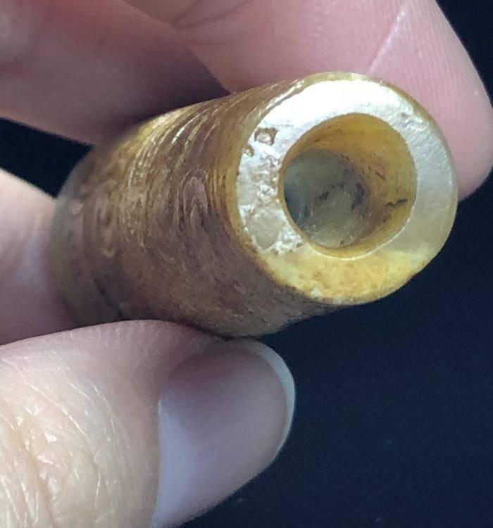 精品回流 高古 红沁玉勒子管图9