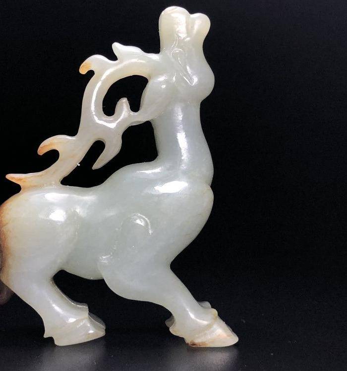 精品 回流旧藏 明代和田玉鹿一件图1