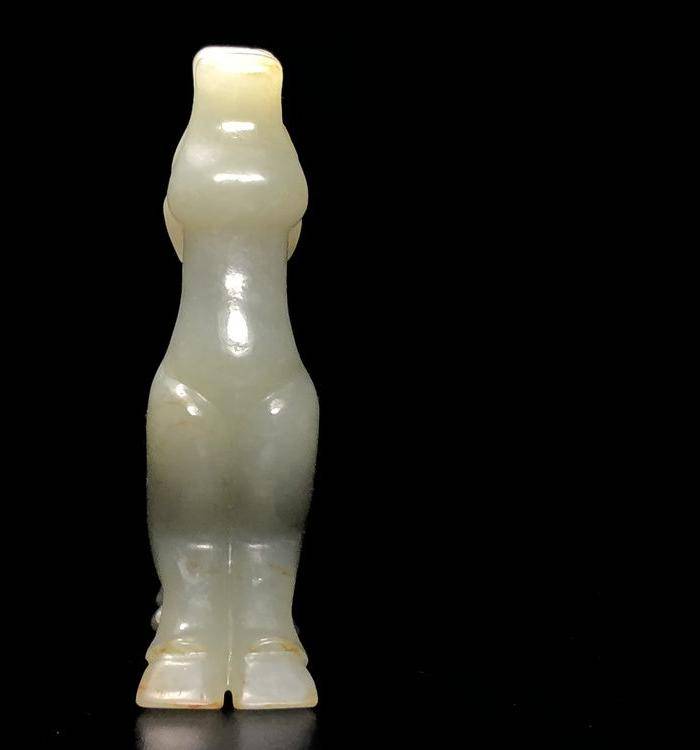 精品 回流旧藏 明代和田玉鹿一件图6