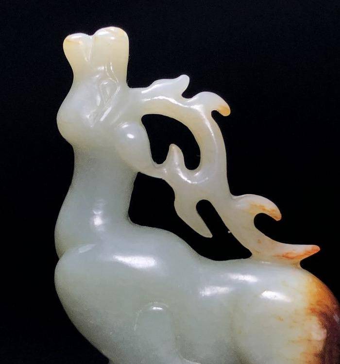 精品 回流旧藏 明代和田玉鹿一件图8