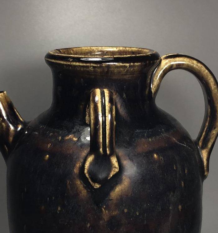 精品 收藏级压轴高古瓷 宋 磁州窑褐釉持壶图3