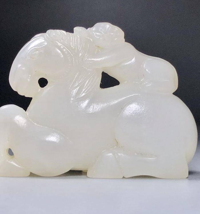 精品 收藏级回流重器 清代老和田白玉马上封侯图10