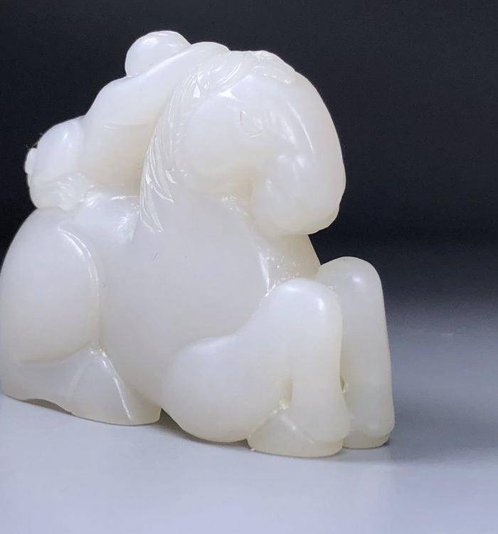 精品 收藏级回流重器 清代老和田白玉马上封侯图3