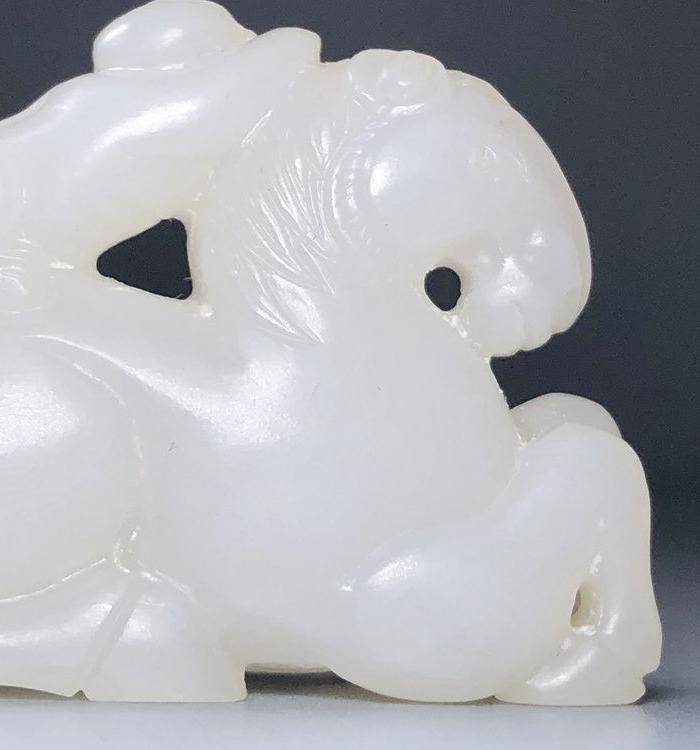 精品 收藏级回流重器 清代老和田白玉马上封侯图5