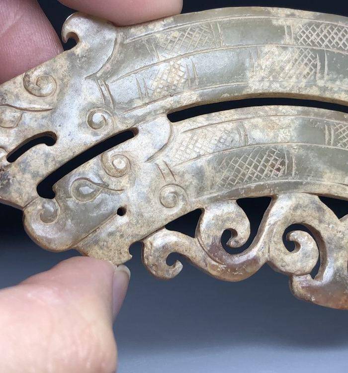 回流重器 精品收藏级高古龙纹玉璜图5