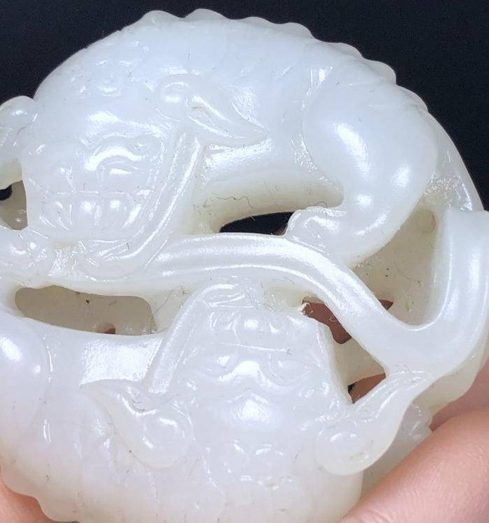 精品 台湾回流 收藏级 清代双狮事事如意玉佩图7