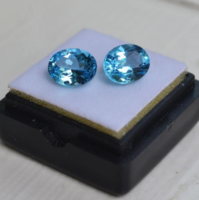 金牌 托帕石 巴西天然瑞士蓝托帕石一对 共5克拉
