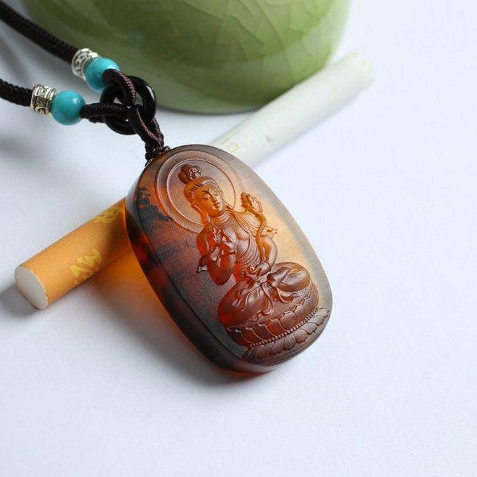 棕红缅甸琥珀大势至菩萨吊坠 22KQ06图4