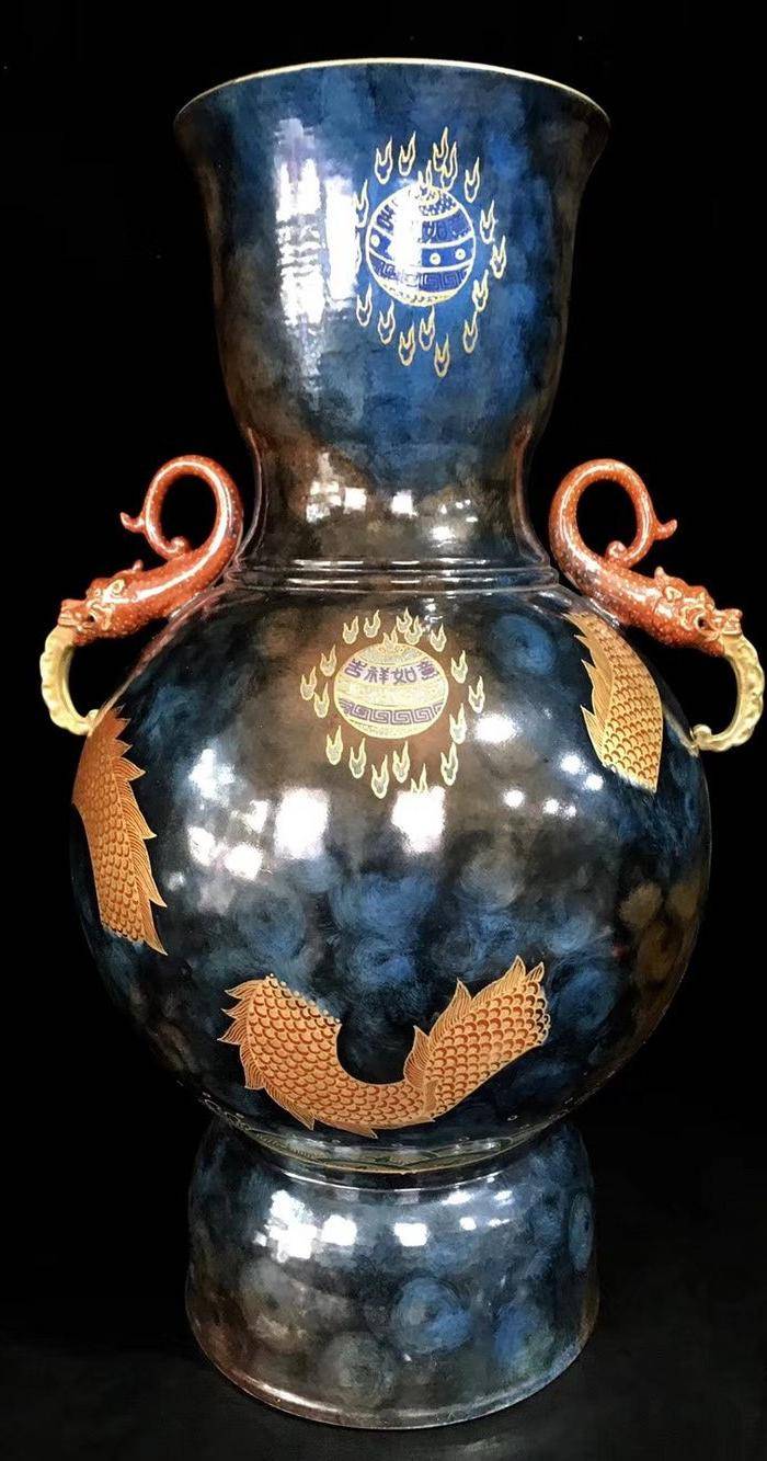 精品本金祭蓝釉矾红描金鱼跃龙门纹双耳瓶一对图7