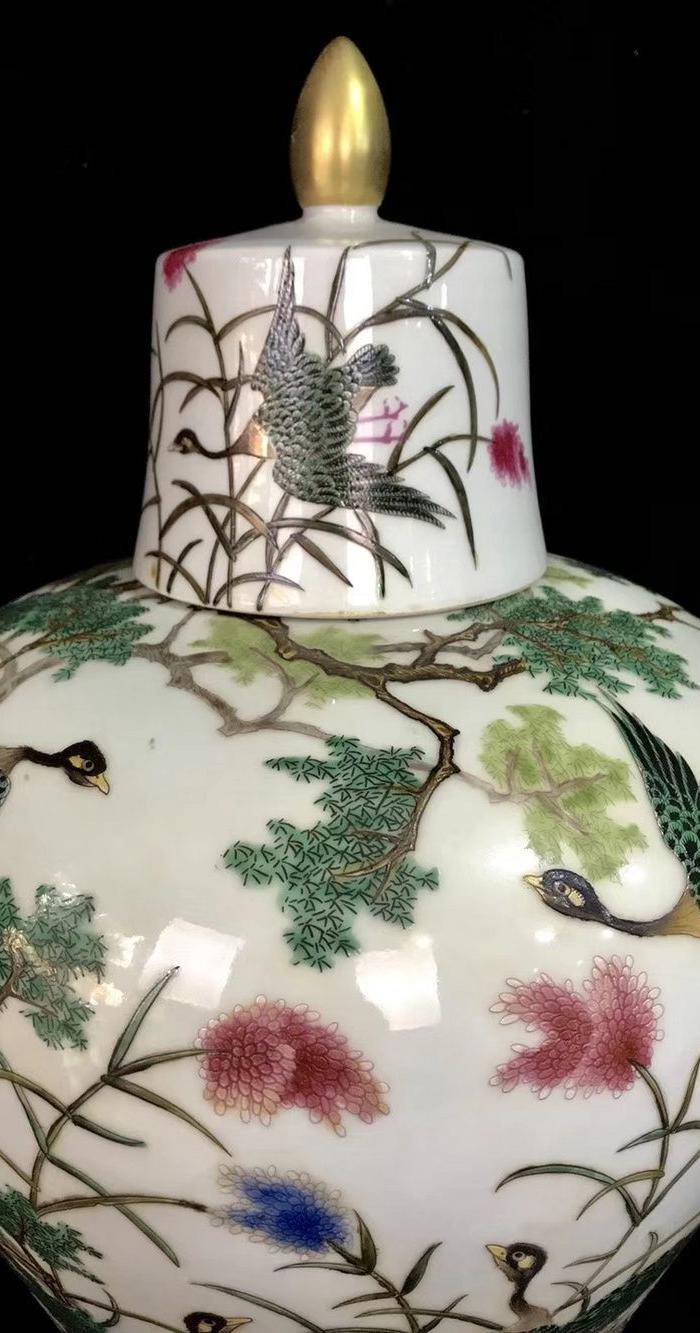 精品本金珐琅彩芦雁纹梅瓶一对图3