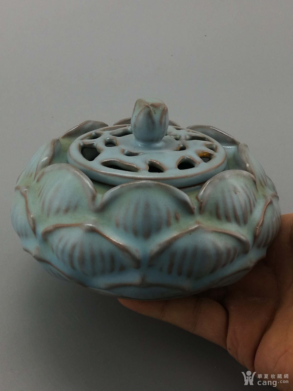 早期收藏宝丰清凉寺五丁支烧香灰釉莲瓣汝瓷香薰