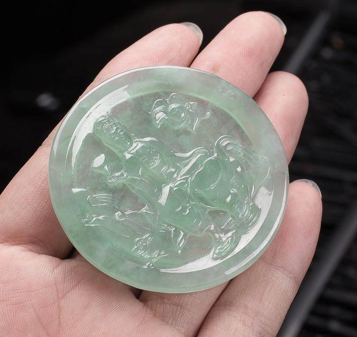 缅甸翡翠冰种晴底普贤菩萨24.01g图4