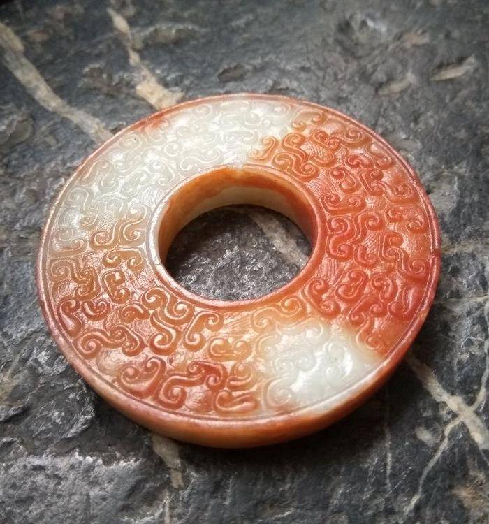明代卷云纹玉璧图5