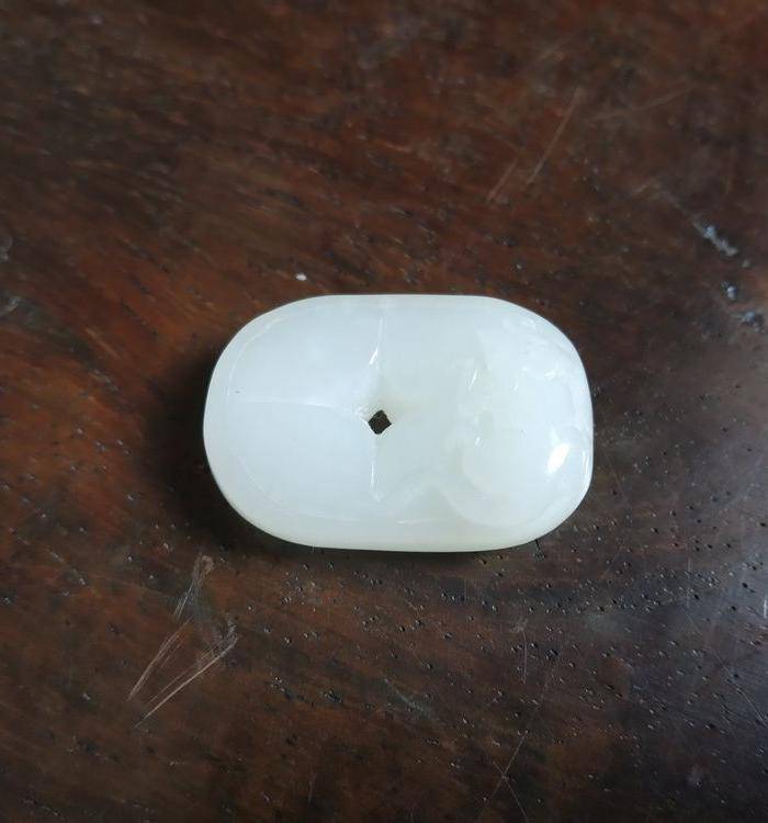 生肖玉坠 白度一级图3