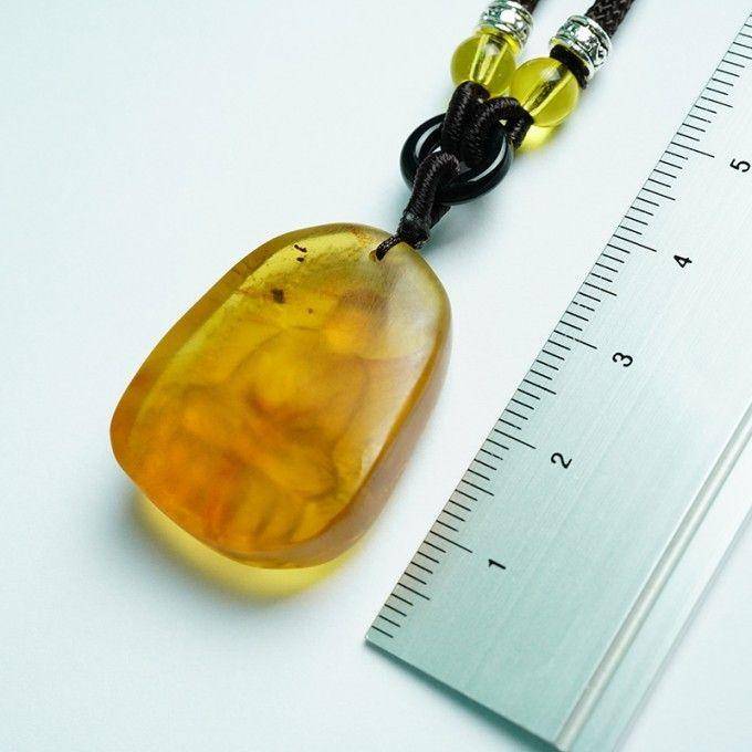 棕红缅甸琥珀大日如来吊坠 31KR07图3