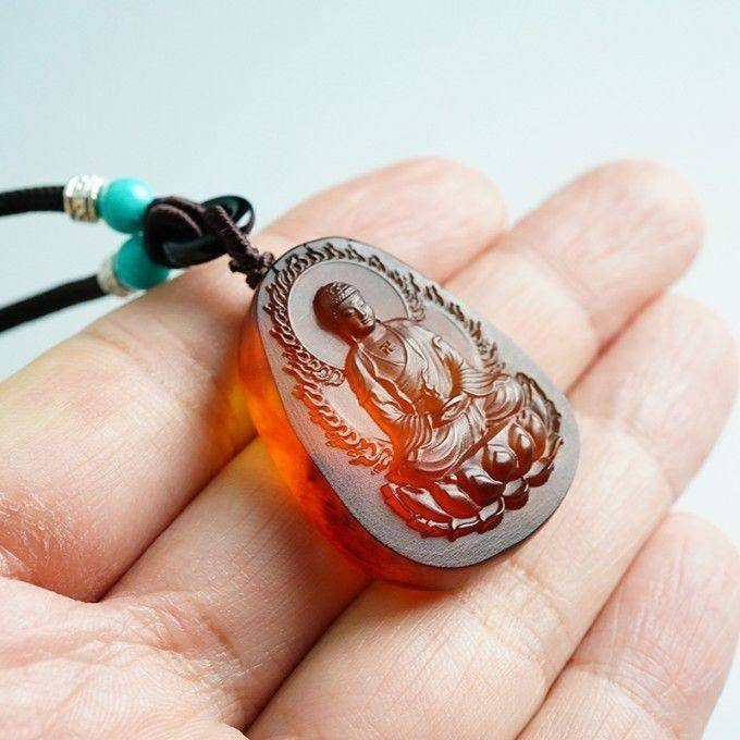 棕红缅甸琥珀大日如来吊坠 31KR11图9