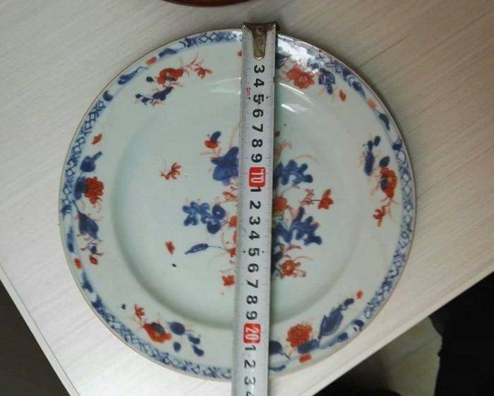 康熙青花矾红花卉盘图5