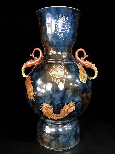 精品本金祭蓝釉矾红描金鱼跃龙门纹双耳瓶一对图7