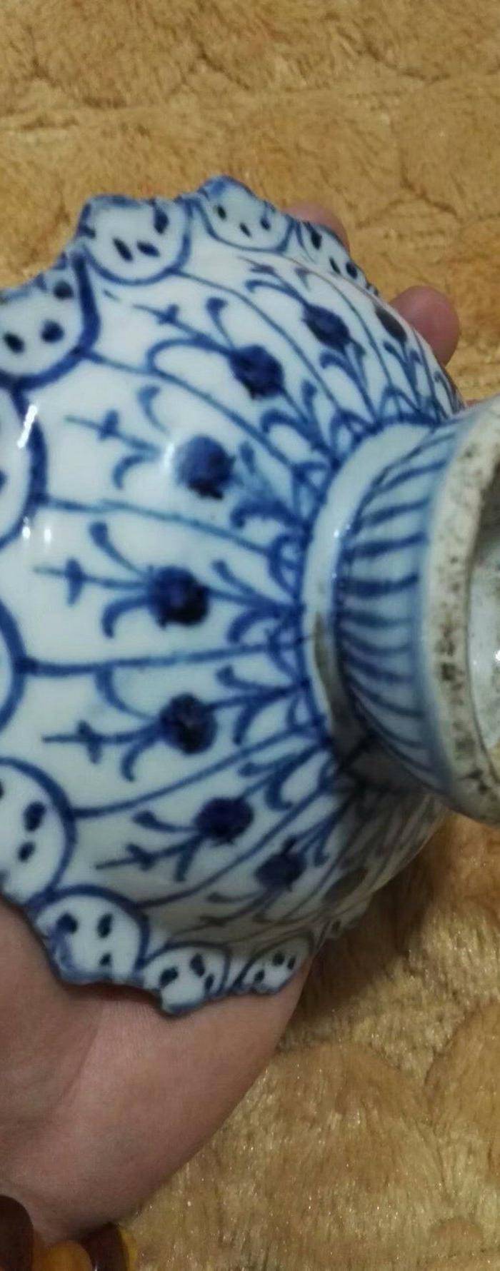 清代 青花满工花卉高足盘图5
