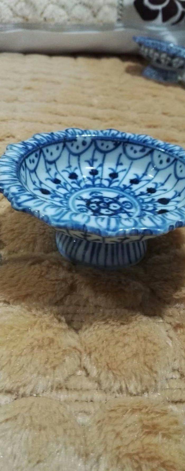 清代 青花满工花卉高足盘图8