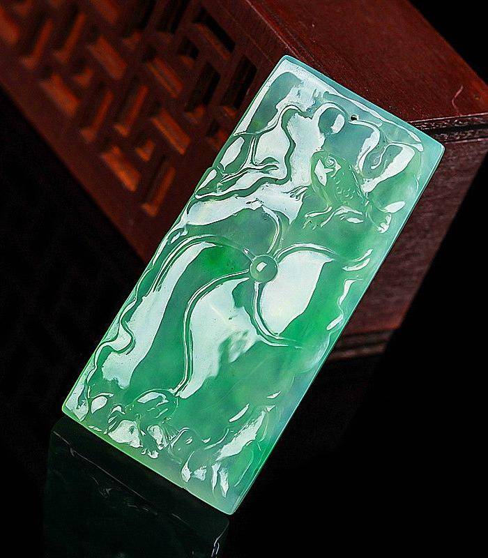 自然光实拍!天然A货种水好绿呱呱发财图9