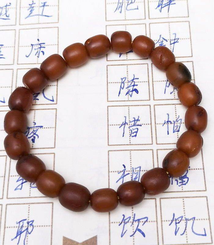 精品8.8克老蜜蜡手串图4