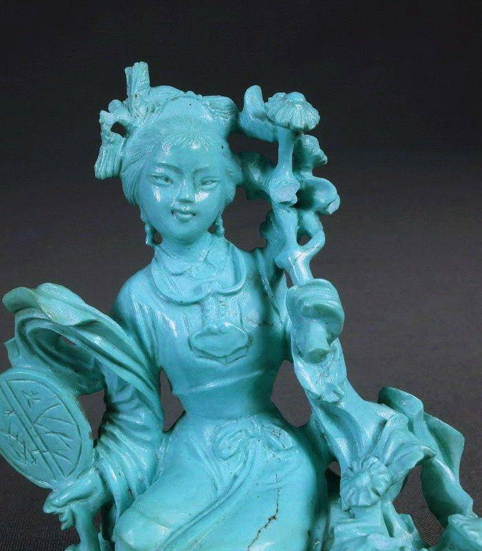 欧洲回流清代68克松石仕女摆件图3
