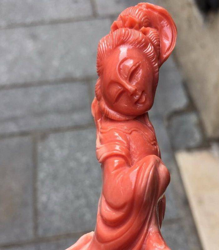 重磅压轴 回流853克台湾MOMO珊瑚侍女摆件图5