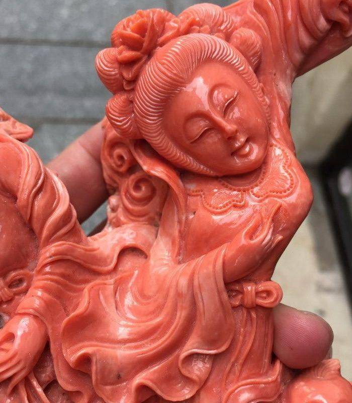 重磅压轴 回流853克台湾MOMO珊瑚侍女摆件图6