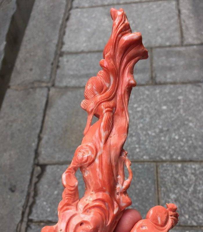 重磅压轴 回流853克台湾MOMO珊瑚侍女摆件图10