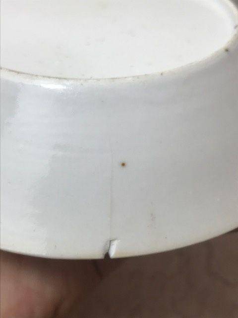 9007 欧洲回流清中期粉彩博古小盘图6