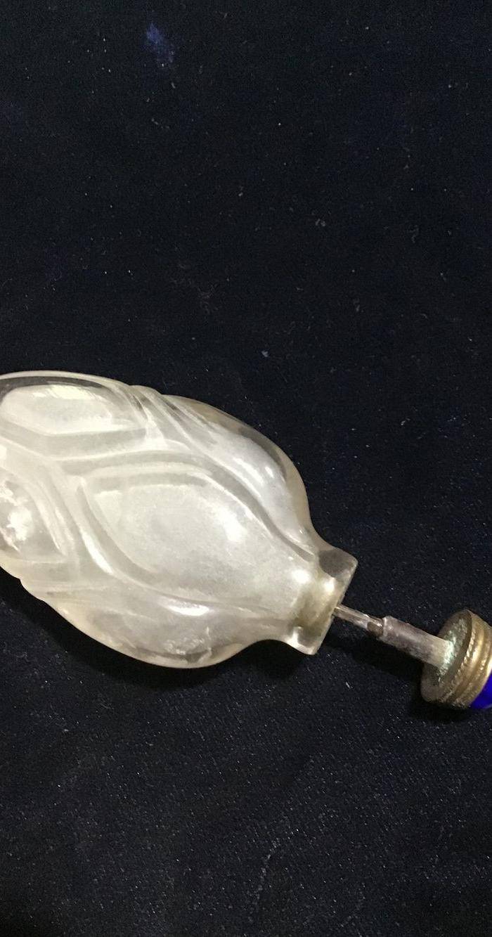 回流水晶鼻烟壶图4