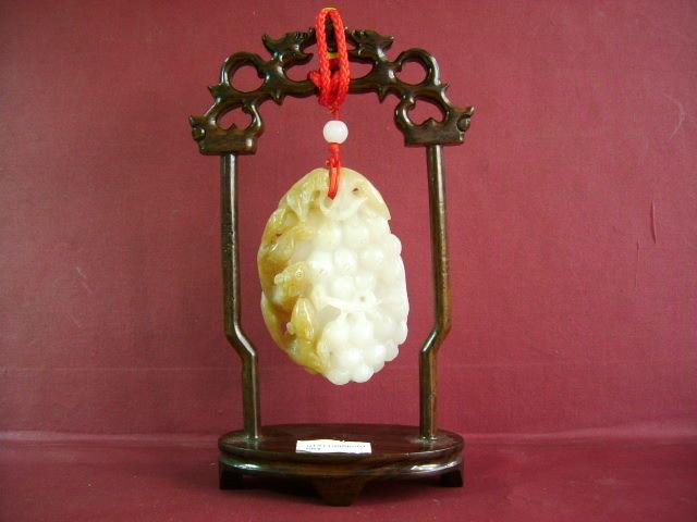 玄玉藏品,75g白玉,松鼠葡萄 _玄玉藏品,75g白玉,松