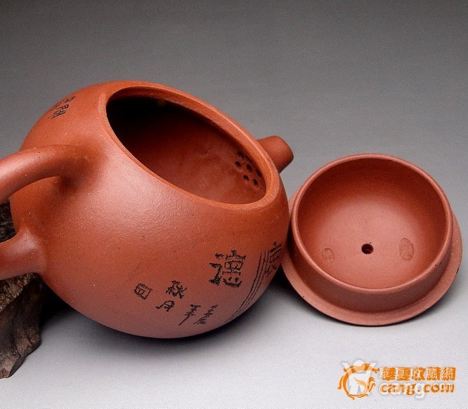 宜兴紫砂壶*助理工艺美术师周婷手制130cc【倒把西施壶】