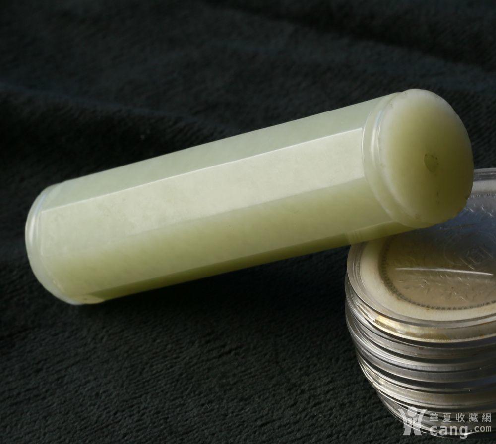 清乾隆造办处官造和田籽玉雕八棱玉柱手握