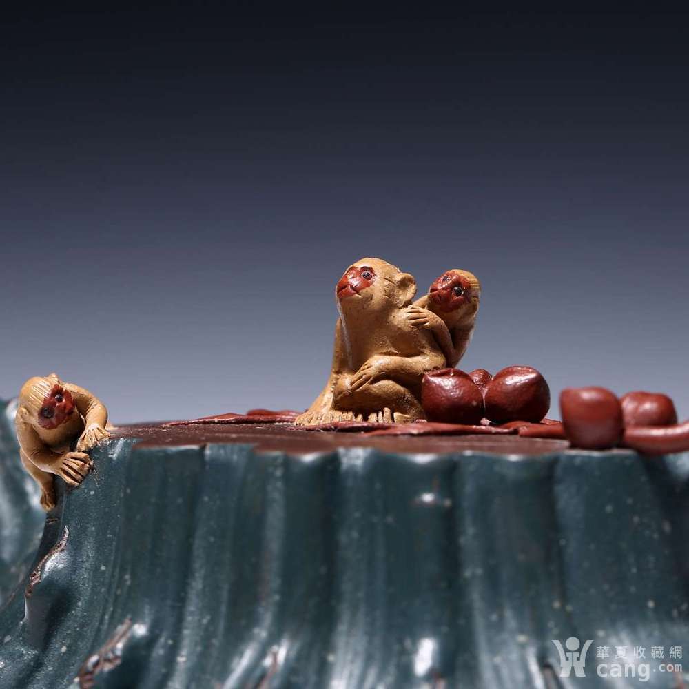 国家级助理工艺美术师钱云峰作品灵猴献瑞壶