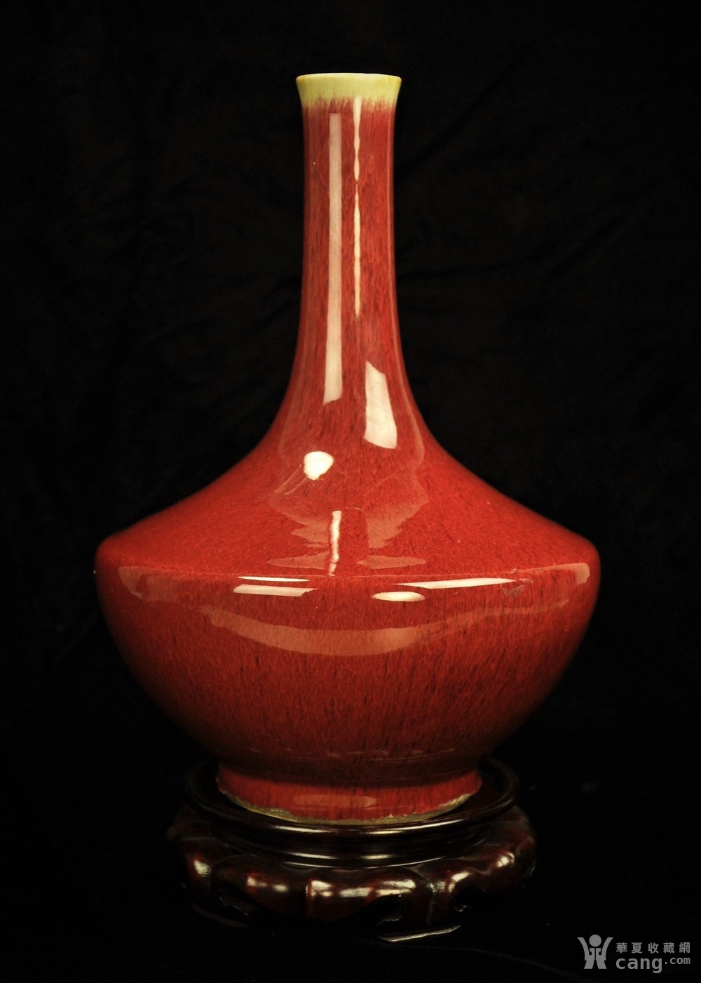 康熙红釉瓷器特点图片