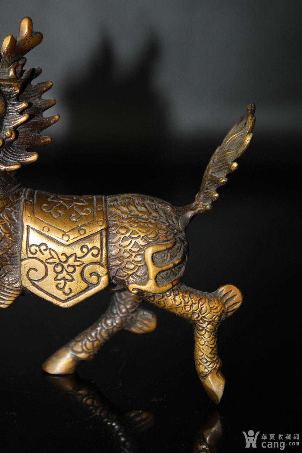 珍藏民国铜麒麟摆件一对