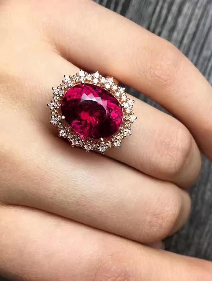 【精品】精品天然帕帕拉恰莲花刚玉宝石-斯里兰卡国宝