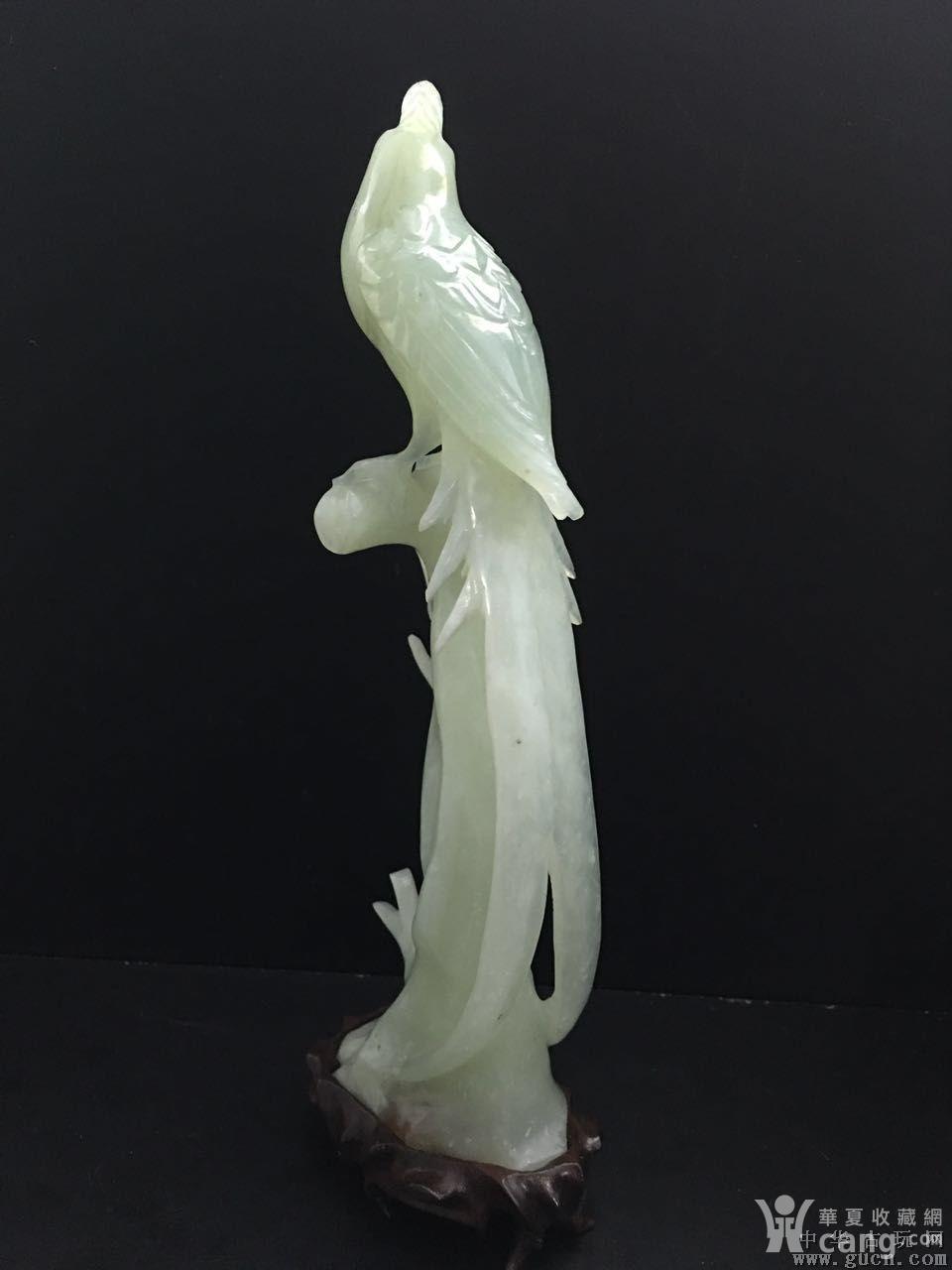 美品玉雕独立高枝绶带鸟