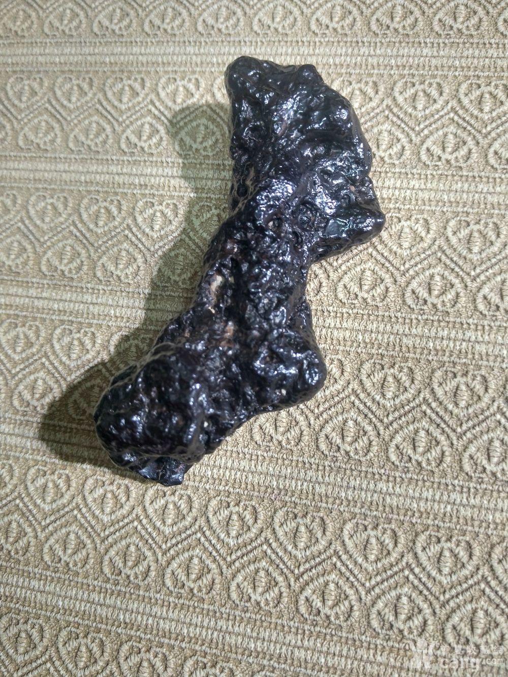 新疆黑钻陨石