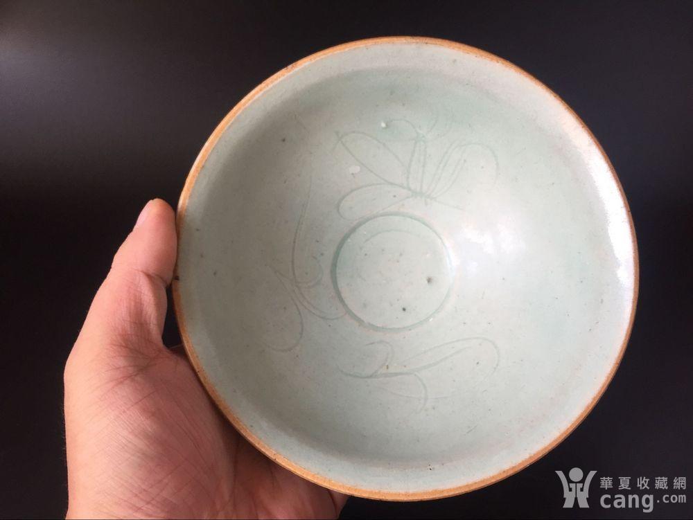 元 极美品湖田窑牡丹纹莲瓣侈口碗