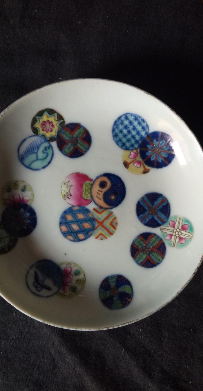 光绪斗彩皮球花一对