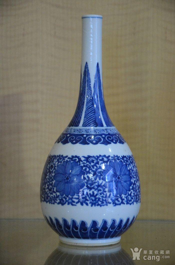 清光绪青花缠枝莲胆瓶