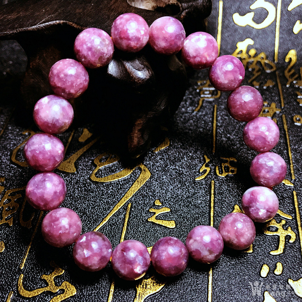 水晶手链19颗珠子(水晶手链19颗珠子的寓意和象征)