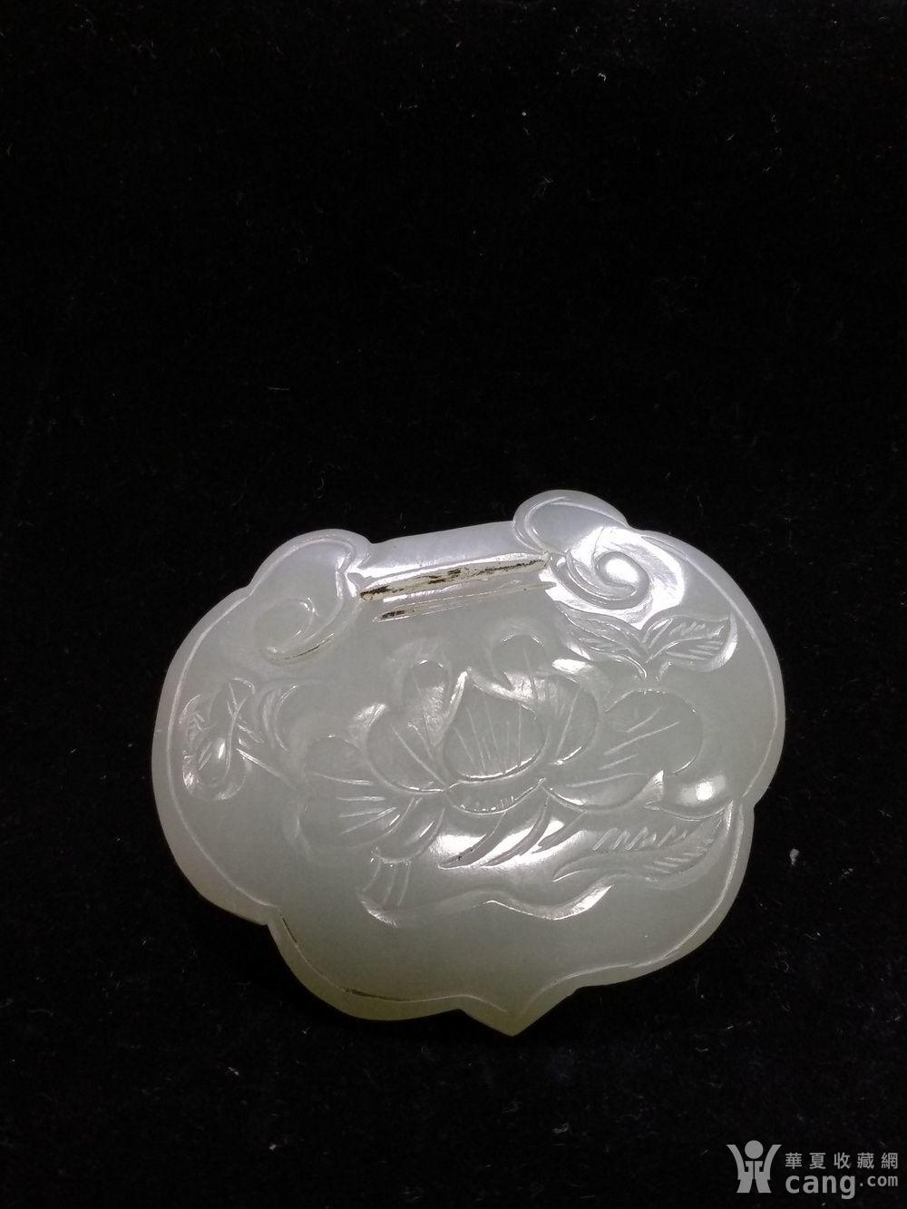 清代和田玉长命富贵锁